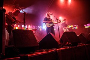 2017년 할던 팝에서 잭클린의 밴드.