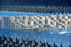 2008년 하계 올림픽 개막식에서 활자 인쇄 블록을 표현한 춤추는 상자들