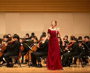 2017년 성남아트센터 콘서트홀에서 공연하는 크룸파네