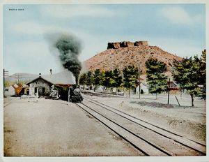 덴버 앤 리오 그란데 철도(Denver and Rio Grande Railway)의 캐슬 록 (1917년)
