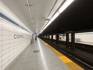 콕스웰역 승강장