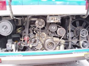 M10U형 9.9L 엔진 (230ps)