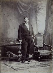 호세 바트예 이 오르도녜스는 민주적 개혁을 실시하여 우루과이를 "남미의 스위스"라고 불리는 복지 국가로 변화시켰다.