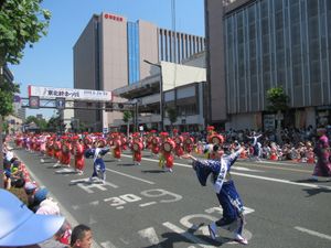 「도호쿠 인연 마쓰리」에서 공개된 모리오카 산사 춤