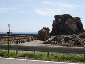 오가 호가케섬(男鹿帆掛島)