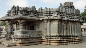 슈라바나벨라골라의 아카나 바사디