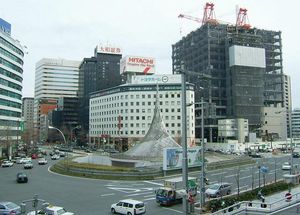 2005년(헤이세이 17년) 3월 당시의 사쿠라도리 출구 주변