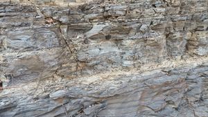 계양동 계양로 도로변의 노두