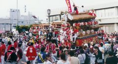 센난시 축제 퍼레이드