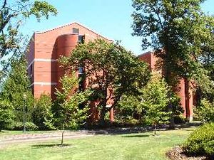 오웬 홀(Owen Hall)