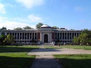 기념관(Memorial Union)