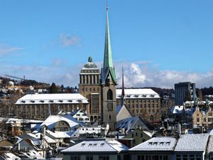 프레디거 교회와 취리히 대학교
