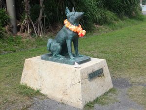 「마릴린」상. 아가섬(阿嘉島)을 향하고 있다