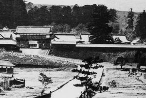 성하마을에서 본 니노마루