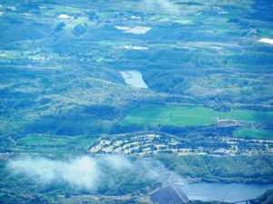 멀리 구로모리 댐, 가까이 호리가와 댐(아부쿠마가와 수계)