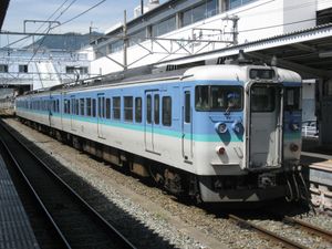 JR 동일본 115계(2011년 9월 우에다 역)