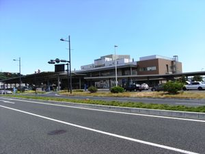 우지나 여객터미널(육지 쪽에서)