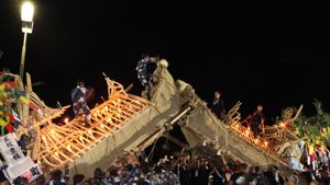 요코테의 보내는 등불 축제