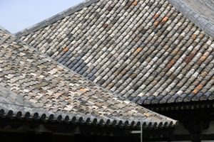 본당·선실 지붕