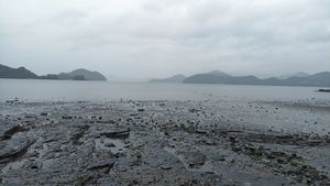 북위 35°06′06.6″ 동경 128°29′06.7″