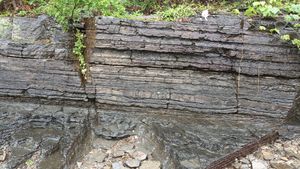 층리 구조북위 35°06′04.1″ 동경 128°29′02.1″