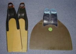 핀(왼쪽이 풀핀, 오른쪽이 모노핀)