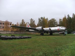 Tu-4