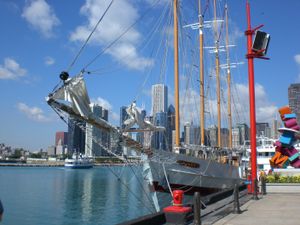 네이비 피어에서 시카고 시내 방향의 전망