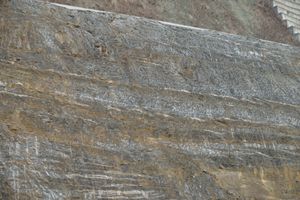 뱃재터널 절개사면 횡와습곡