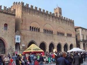 아렌고 델 포데스타 궁전