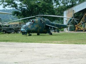Mi-24V 초기형콩고 공화국 공군기