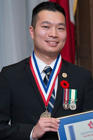 폴 응우옌, BA '04