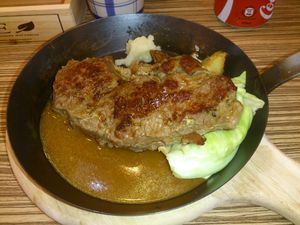 프라이팬에 구운 스테이크