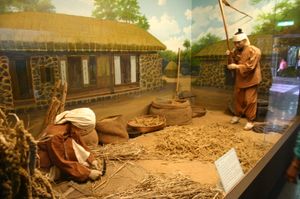 제주박물관에 전시된 갈옷