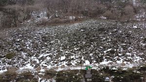 정선군 화암면 몰운리의 애추 전경