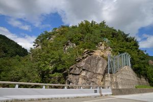 울진군 울진읍 대흥리 산 122-3