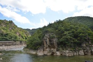 울진군 근남면 행곡리 산 108북위 36° 58′ 24.0″ 동경 129° 20′ 03.0″