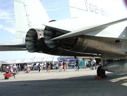 F-15J에 장착된 F100-IHI-220E