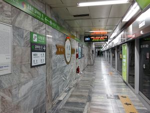 3호선 승강장 (2016년 1월)