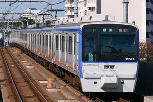 2020년 10월 개정 색상 도장의 9000계 전동차