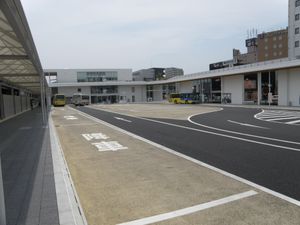 북쪽 출구 버스 터미널 (2018년 6월)