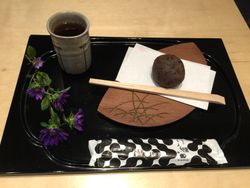 오하기로 판매되는 것 (「주방 과자 쿠로기」에서)