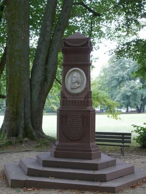 쿠어파크의 횔덜린 기념비