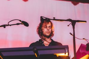 제이 왓슨 (신스, 기타)