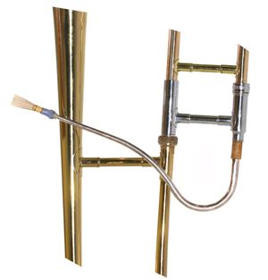 트롬분 세부 (왼쪽의 바순 리드)