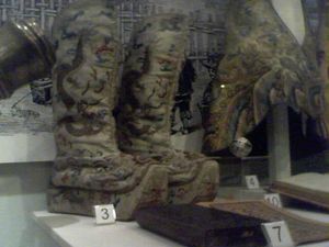 중국의 태평 부츠 형태 나막신