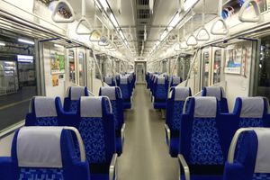 차내 (크로스 시트 상태)