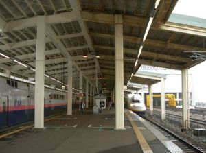 승강장, 2010년 3월