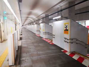 봉쇄된 2・3번선 (2021년 3월)