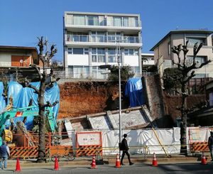 옹벽 붕괴 (붕괴 4일 후)